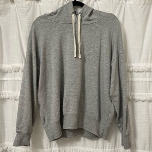 Women’s gray sweatshirt